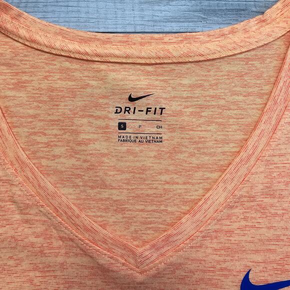 Nike Dri-Fit Orange Florida Gators Top WMNS S Short Sleeve Graphics V-neck Tee - Picture 4 of 5